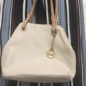 MK Off White Leather Shoulder Bag.